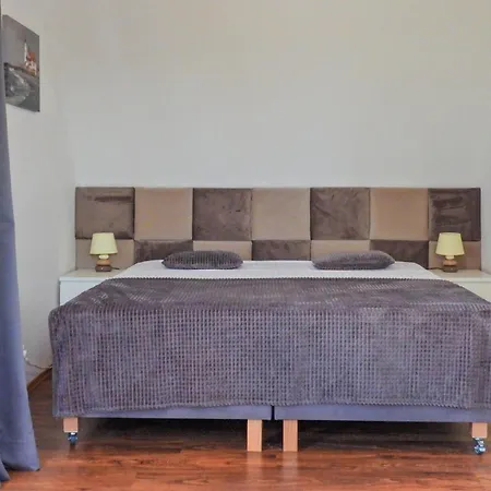펜션 Cozy In With View Podamirowo